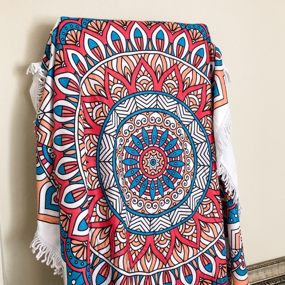 🎉Host Pick🎉 Boho Roundie Beach Coverup/Wrap/Towel/Tapestry - Picture 11 of 16
